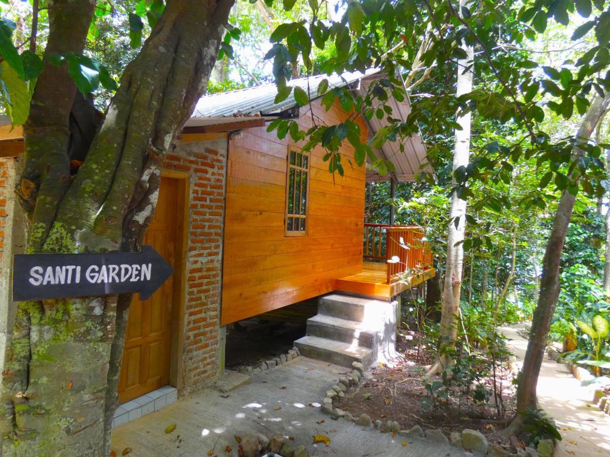 Santi Garden Bungalows Iboih Екстер'єр фото