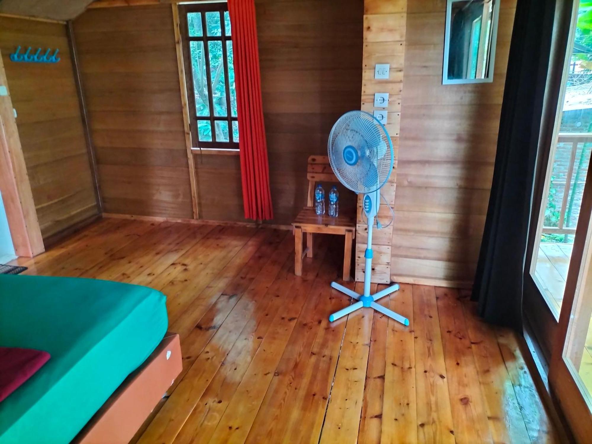 Santi Garden Bungalows Iboih Екстер'єр фото