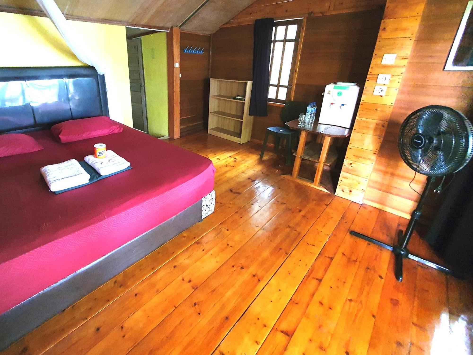 Santi Garden Bungalows Iboih Екстер'єр фото