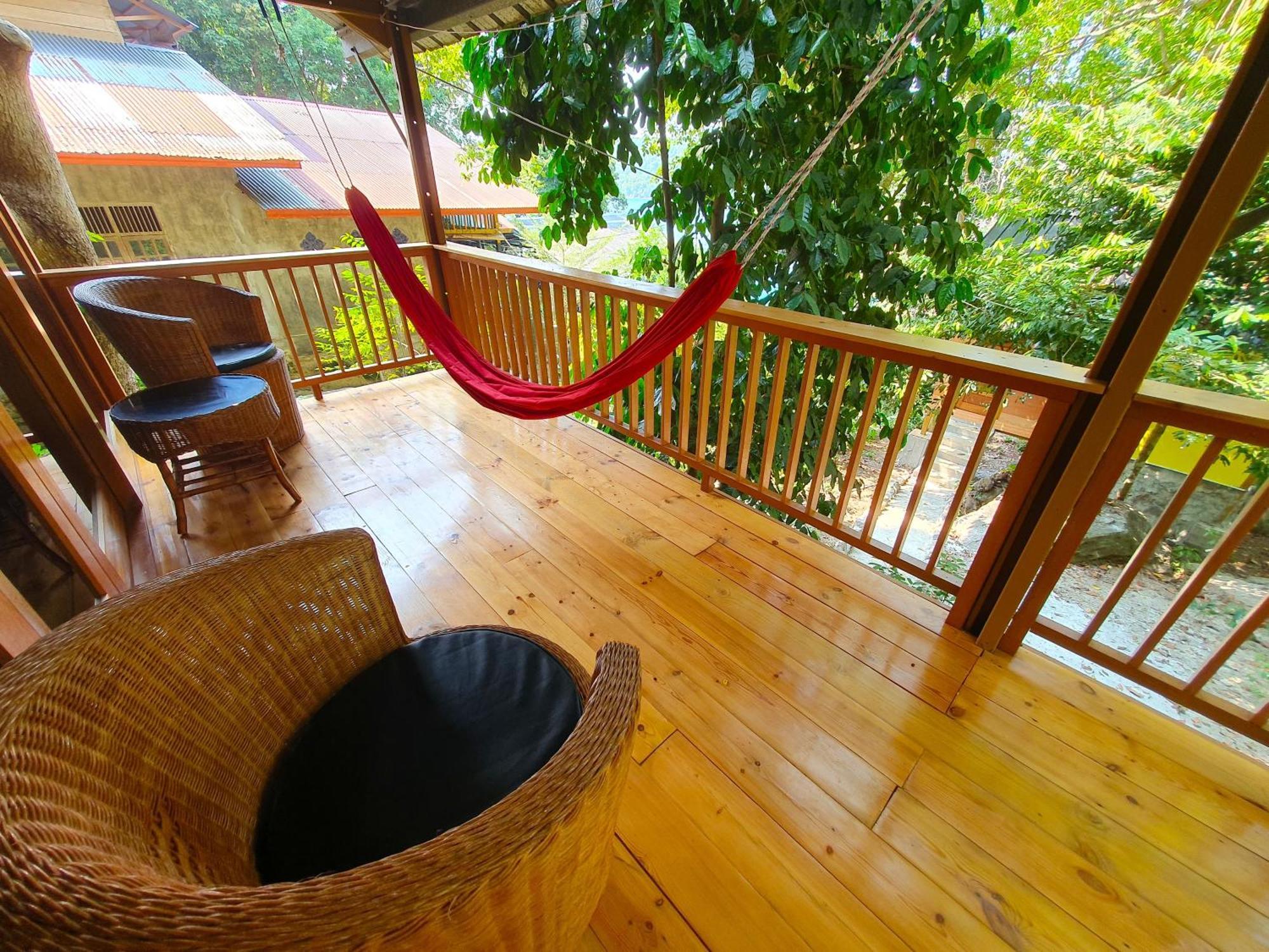 Santi Garden Bungalows Iboih Екстер'єр фото